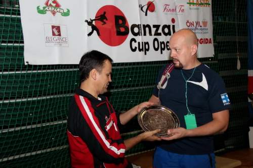 banzai 2013-0139.JPG --- erstellt mit toms-galerie V1.3 - www.tomshaus.de